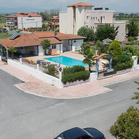 Jason Lägenhetshotell Paralía